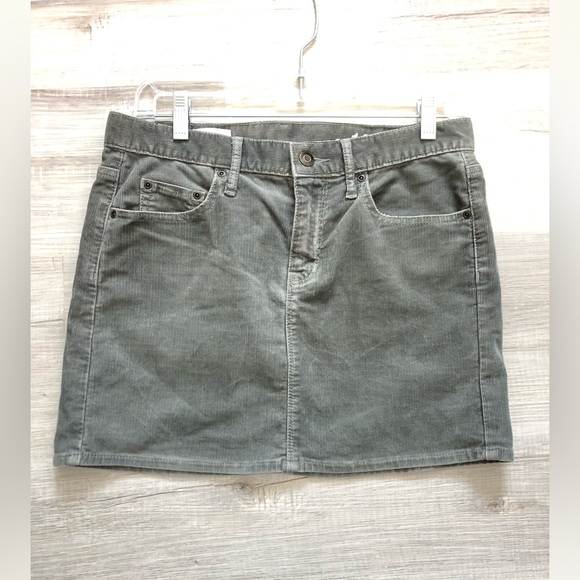 GAP Dresses & Skirts - GAP Gray Mini Corduroy Skirt
